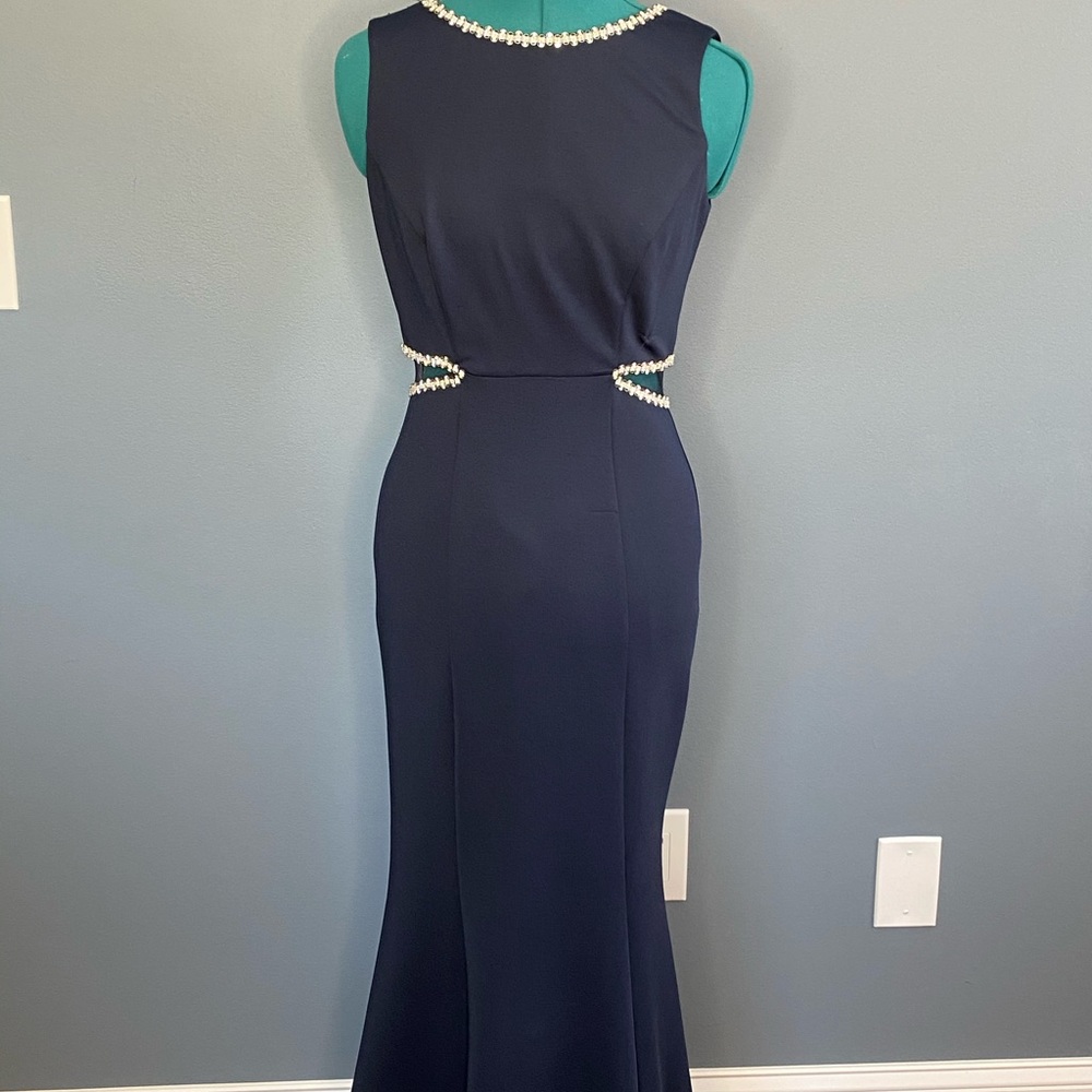 Xscape Floor Length Navy Blue Dress Size 2